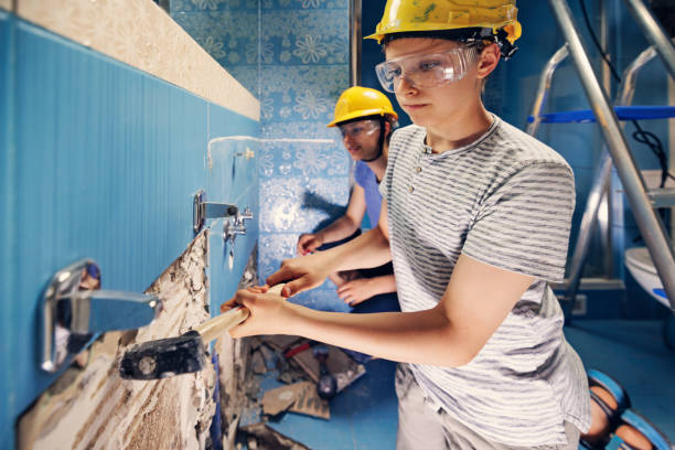 Best Mold Odor Removal Services  in Edburgh, IN